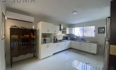 Casa en Venta en Col. Lomas de Rosales, Tampico Tamaulipas.