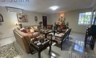 Casa en Venta en Col. Lomas de Rosales, Tampico Tamaulipas.