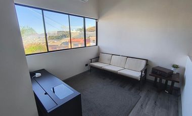 Jardines de Chapultepec, C del Olmo, Casa en Venta