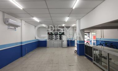 LOCAL COMERCIAL EN EXCELENTE UBICACIÓN ZONA CENTRO
