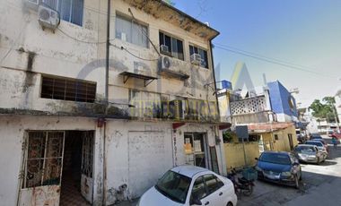 LOCAL COMERCIAL EN EXCELENTE UBICACIÓN ZONA CENTRO