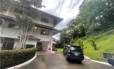 GANGA / COLON / CRISTOBAL / ESPINAR / CASA + 2 APARTAMENTO / 320 M