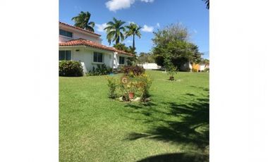 CORONADO / URBANIZACION CLUB DEL GOLF / 3 RECAMARAS / 2,450 M2