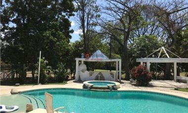 CORONADO / URBANIZACION CLUB DEL GOLF / 3 RECAMARAS / 2,450 M2