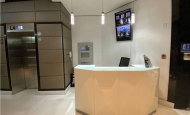 LUJOSA OFICINA / CALLE 50 / TORRE PBH / 622 M2 / A ESTRENAR / VACIA