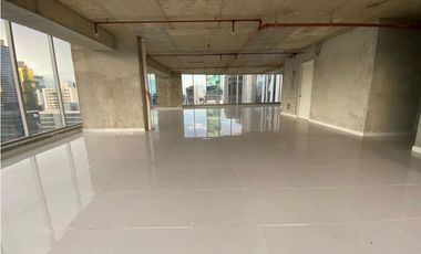 LUJOSA OFICINA / CALLE 50 / TORRE PBH / 622 M2 / A ESTRENAR / VACIA