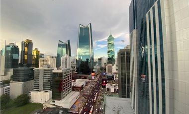 LUJOSA OFICINA / CALLE 50 / TORRE PBH / 622 M2 / A ESTRENAR / VACIA