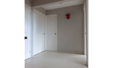 LAS ACACIAS / VILLA DE LAS ACACIAS / 197M / 3 HABITACIONES / CON ANEXO