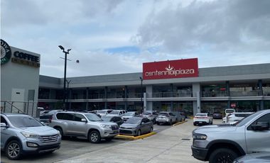 LOCAL / CENTENNIAL PLAZA / PLANTA BAJA / 80m2 / FRENTE A MC DONALDS