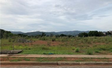 TERRENO EN PARQUE INDUSTRIAL / TOCUMEN STORAGE COMPLEX / 2,500 M2