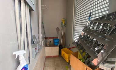 OFICINA / EL CANGREJO / PH NEO PLAZA / 95M / AMOBLADA / 1 PARKING