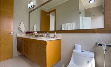 SAN CARLOS / CASAMAR / PH PERLAMAR / 155m2 / 3 HABITACIONES / VACIO