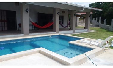 SAN CARLOS / LAS UVAS / CAMINO AL VALLE / 626m2 / CON PISCINA / VACIO