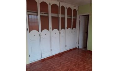 VERACRUZ / CASA PARA USO COMERCIAL O RESIDENCIAL / 410m2 / 8 HABITAC.