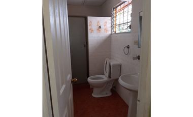 VERACRUZ / CASA PARA USO COMERCIAL O RESIDENCIAL / 410m2 / 8 HABITAC.