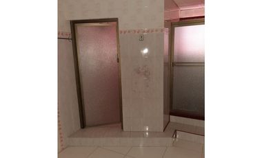 VERACRUZ / CASA PARA USO COMERCIAL O RESIDENCIAL / 410m2 / 8 HABITAC.