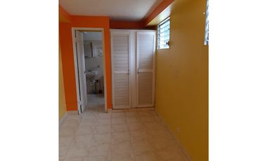 VERACRUZ / CASA PARA USO COMERCIAL O RESIDENCIAL / 410m2 / 8 HABITAC.