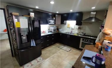 BETANIA / VILLA DE LAS FUENTES II / 4 HABITACIONES / VACIO / 389m2