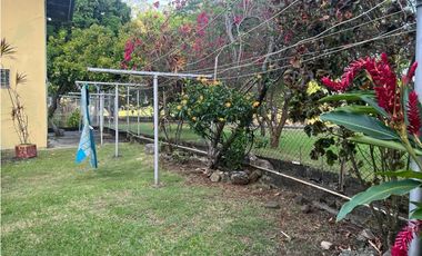 TERRENO COMERCIAL / CARRASQUILLA / PEGADO AL PARQUE OMAR / 897m