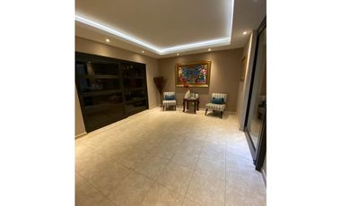 COSTA DEL ESTE / RES. PALMERAS DEL ESTE / 340m2 / 4 HABITAC. / VACIO