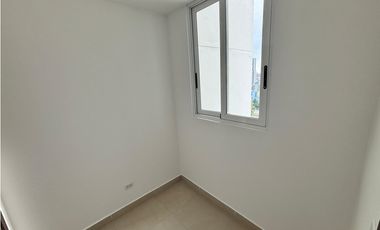 CONDADO DEL REY / PH KINGS PARK / 155m2 / 4 HABITAC. + HAB. SERVICIO