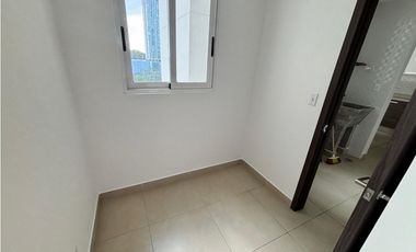 CONDADO DEL REY / PH KINGS PARK / 155m2 / 4 HABITAC. + HAB. SERVICIO