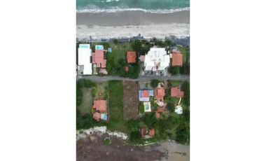 TERRENO / MALIBU / 1000m2 / SEGUNDA LINEA DEL MAR / CERCADO