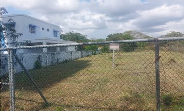 TERRENO / MALIBU / 1000m2 / SEGUNDA LINEA DEL MAR / CERCADO