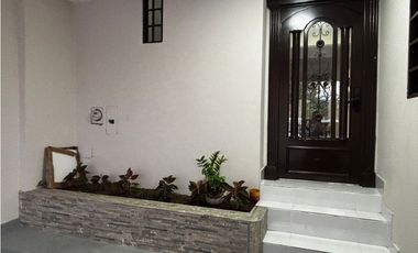 EL BOSQUE / ALTOS DE LA MONTAÑA / 286m2 / 4 HABITACIONES / 3 PISOS