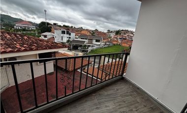 EL BOSQUE / ALTOS DE LA MONTAÑA / 286m2 / 4 HABITACIONES / 3 PISOS