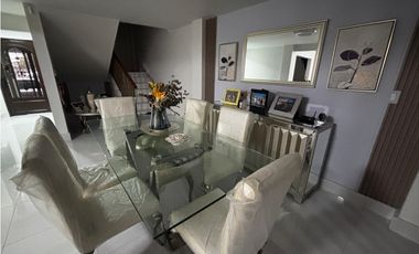 EL BOSQUE / ALTOS DE LA MONTAÑA / 286m2 / 4 HABITACIONES / 3 PISOS