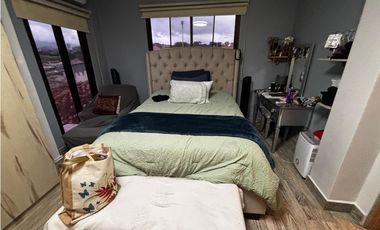 EL BOSQUE / ALTOS DE LA MONTAÑA / 286m2 / 4 HABITACIONES / 3 PISOS