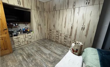 EL BOSQUE / ALTOS DE LA MONTAÑA / 286m2 / 4 HABITACIONES / 3 PISOS