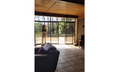 CERRO AZUL / FINCA PRIVADA / 2 CASAS / 4.5 HECTREAS / 3 HABITACIONES