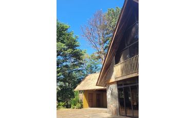 CERRO AZUL / FINCA PRIVADA / 2 CASAS / 4.5 HECTREAS / 3 HABITACIONES