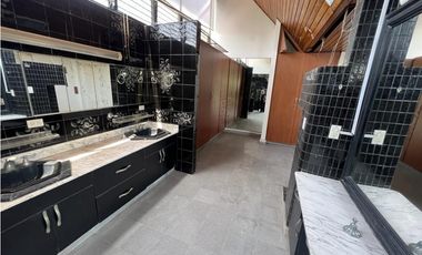 COCO DEL MAR / POR DEBAJO DEL AVALUO / 5 HABITACIONES / 838m2