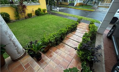 ANCON / RES. LAS HUACAS / RAINFOREST VILLAGE / 5 HAB / 450M2 / GANGA