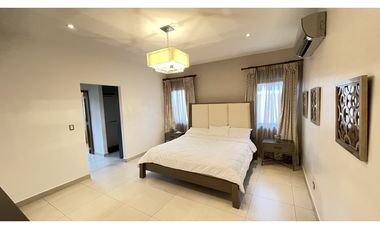 A ESTRENAR / COSTA SUR / SUNSET COAST / 3 HABITACIONES / VACIA / 597m2