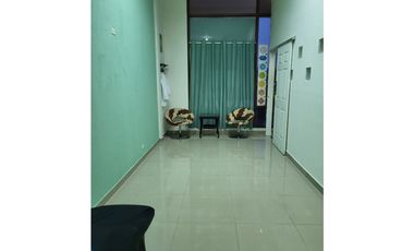 LOCAL COMERCIAL / CORONADO / THE VILLAGE MALL / 56m2 / PLANTA ALTA