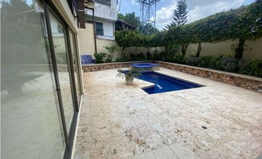 CASA CON PISCINA / BETANIA / LA ALAMEDA / AMOBLADA / 442m2 / 5 HABIT.