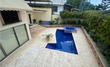 CASA CON PISCINA / BETANIA / LA ALAMEDA / AMOBLADA / 442m2 / 5 HABIT.