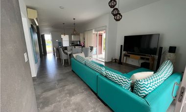 PUNTA BARCO / VILLA MAMEY / 300m / LAS ISLAS  / FRENTE A LA PISCINA