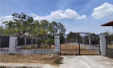 TERRENO / VIA PUNTA BARCO / CERCADO / 654m2 / CERCA A CORONADO