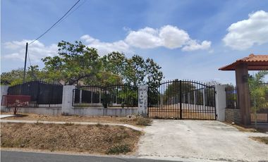 TERRENO / VIA PUNTA BARCO / CERCADO / 654m2 / CERCA A CORONADO