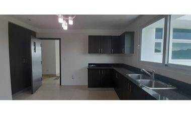 CONDADO DEL REY / PH COUNTRY HEIGHTS / 170M2 / 3 HAB / 2 EST