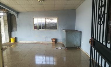 CASA COMERCIAL O LOCAL / MONTE OSCURO / 363M2