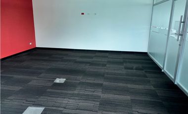 COSTA DEL ESTE / OFICINA / PLAZA REAL / 600M / VACIA