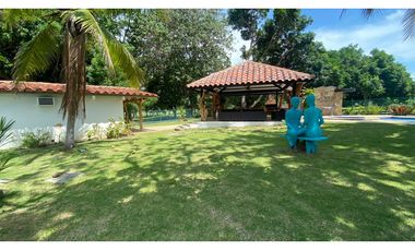 CORONADO / CLUB DE GOLF / 5HABITACIONES / 1750M2 / PISCINA
