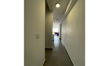 Venta de apartamento en Av Balboa - Ph Element Remodelado p/inversion
