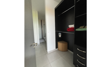 Venta de apartamento en Av Balboa - Ph Element Remodelado p/inversion